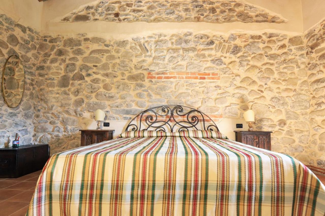 Agriturismo La Cascina Dei Chicchi Bagnone Екстер'єр фото