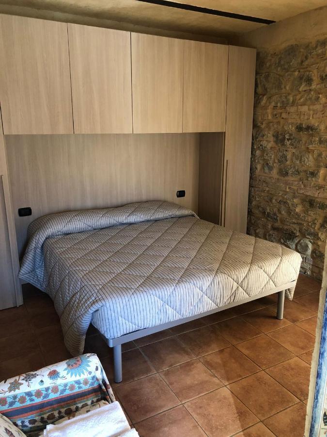 Agriturismo La Cascina Dei Chicchi Bagnone Екстер'єр фото