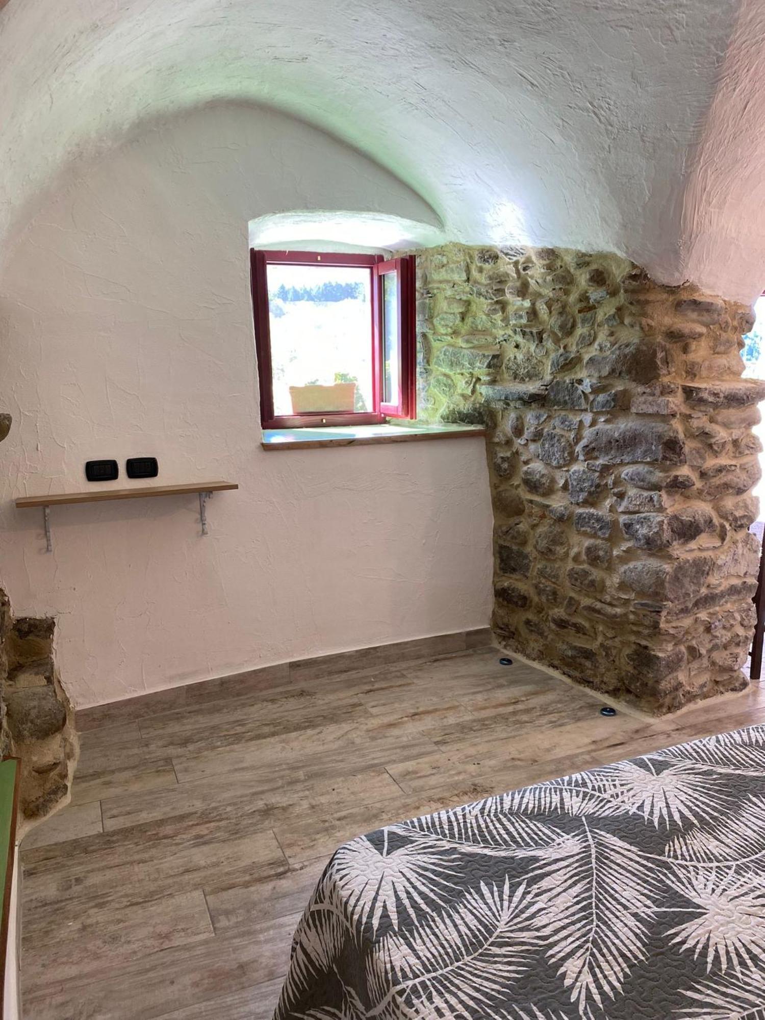 Agriturismo La Cascina Dei Chicchi Bagnone Екстер'єр фото